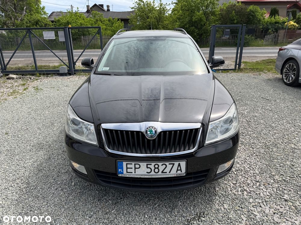 Skoda Octavia 1.6 Elegance - 2