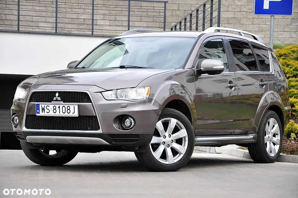 Mitsubishi Outlander - 6