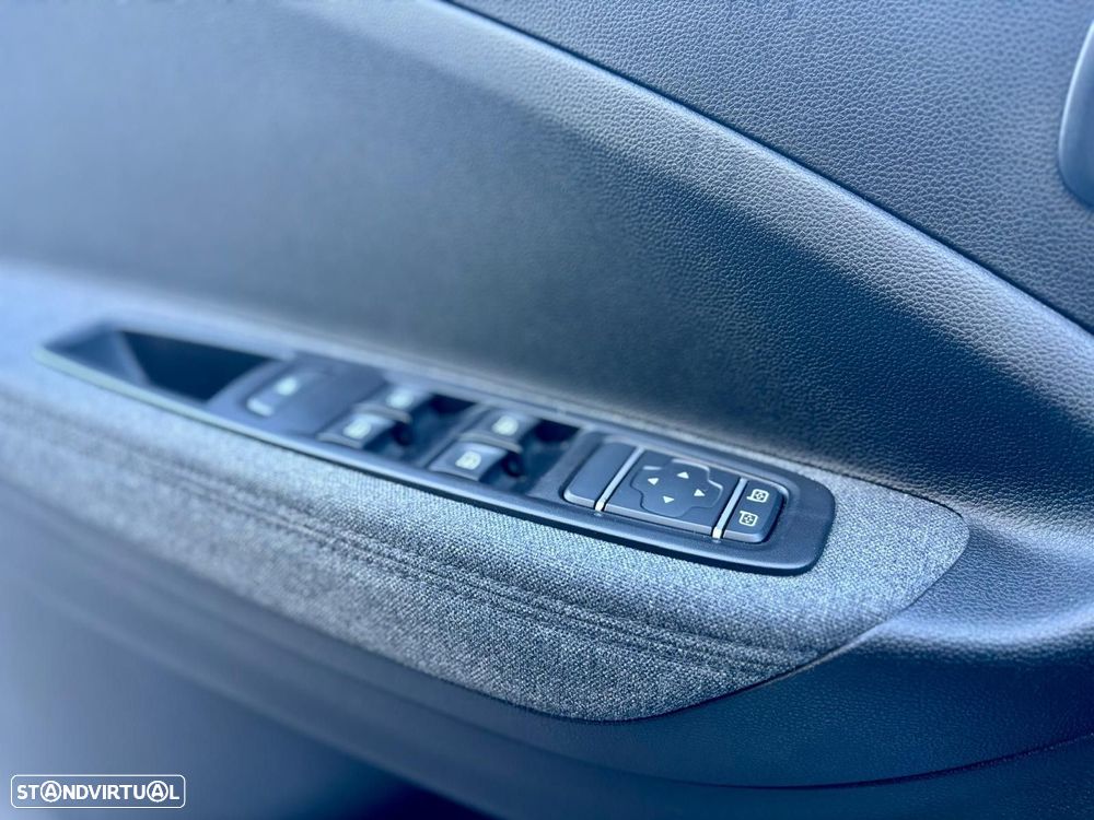 Renault Zoe - 15