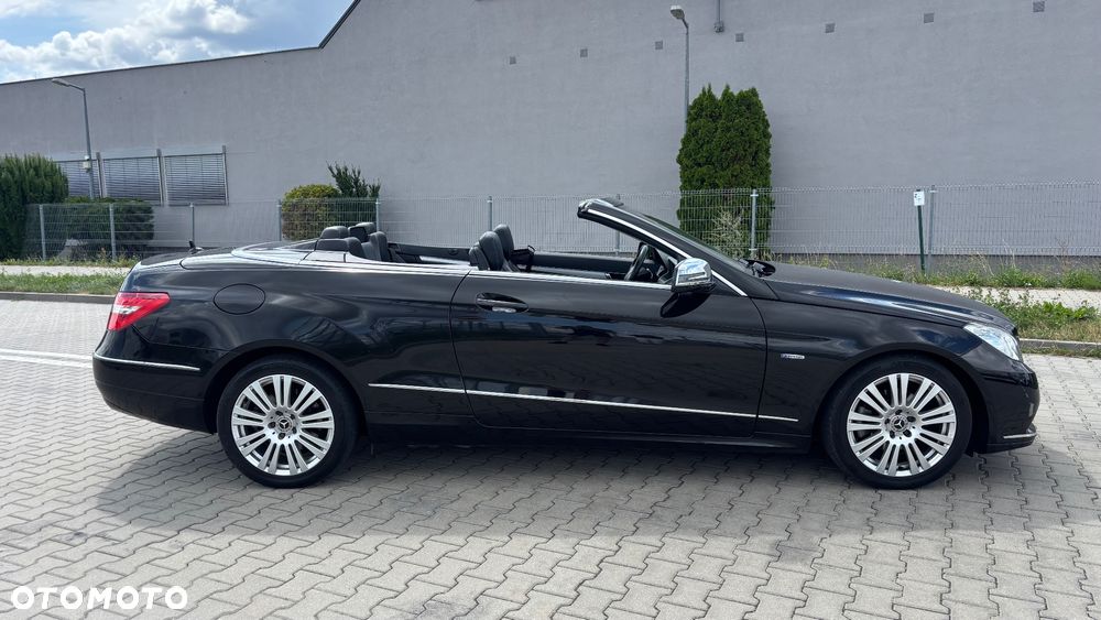Mercedes-Benz Klasa E 220 CDI DPF BlueEFFICIENCY Automatik Avantgarde - 22