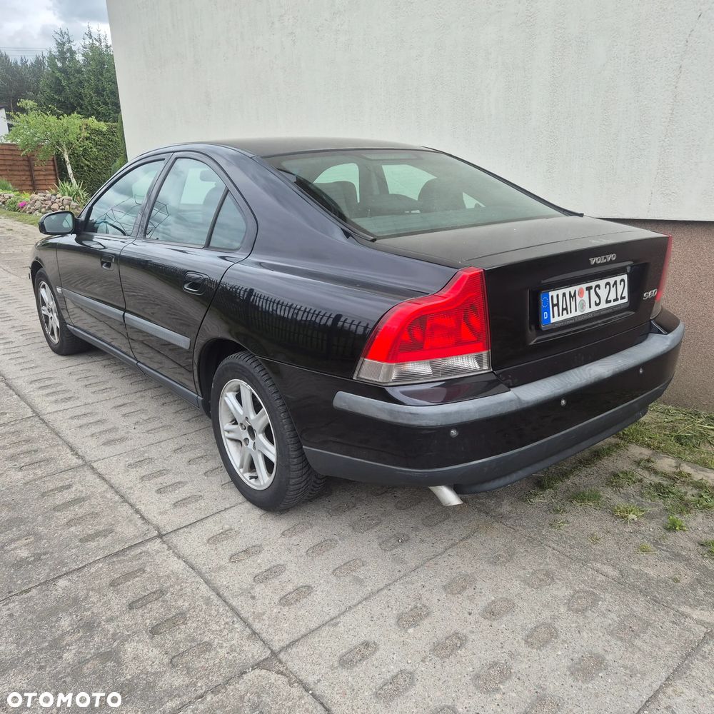 Volvo S60 2.4 Kinetic - 3