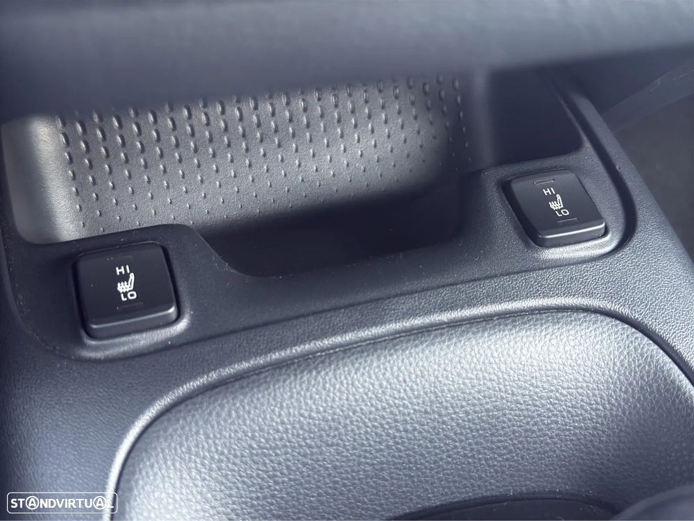 Toyota Corolla 1.8 Hybrid Comfort - 18