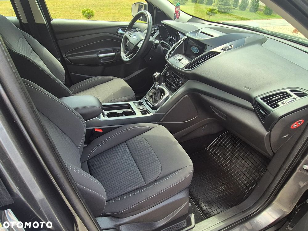 Ford Kuga 2.0 TDCi FWD Titanium Plus - 15
