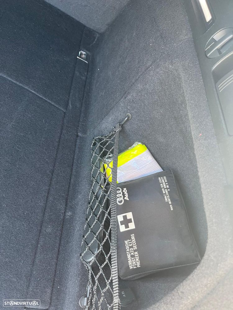 Audi A4 Avant 2.0 TDI S tronic - 18