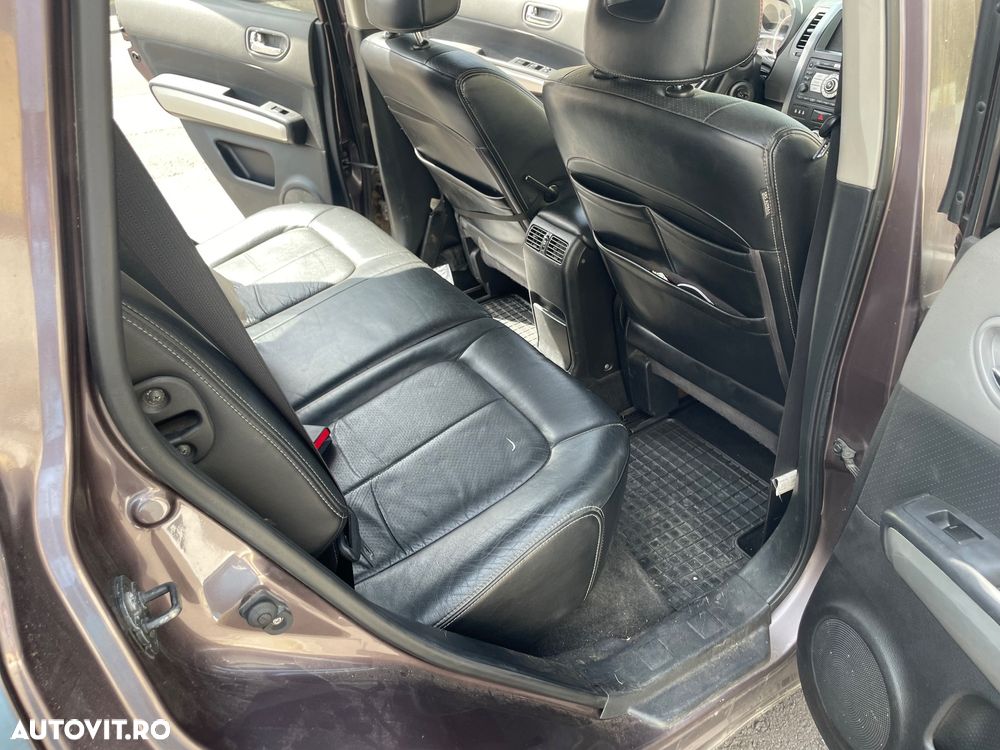Nissan X-Trail 2.0 dCi DPF All Mode 4X4-i Elegance Aut - 8