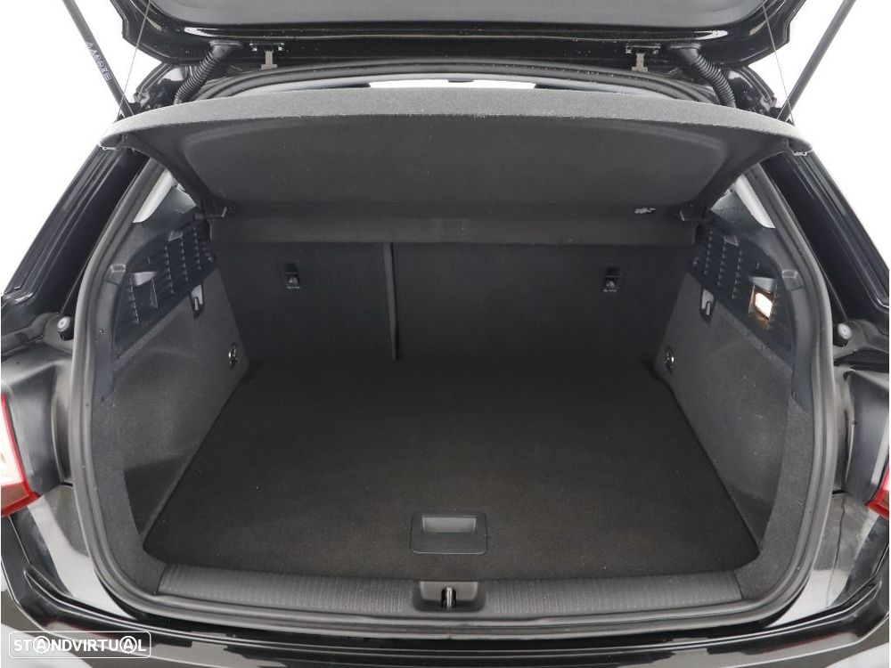 Audi Q2 30 TFSI Advanced - 37