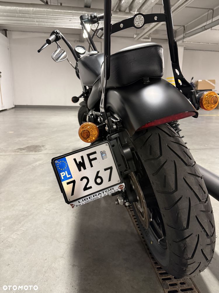 Harley-Davidson Sportster Iron 883 - 11