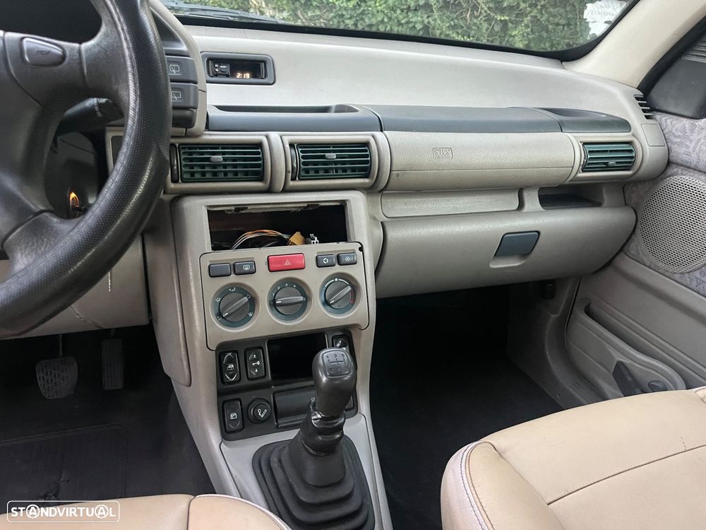 Land Rover Freelander 2.0 di - 28