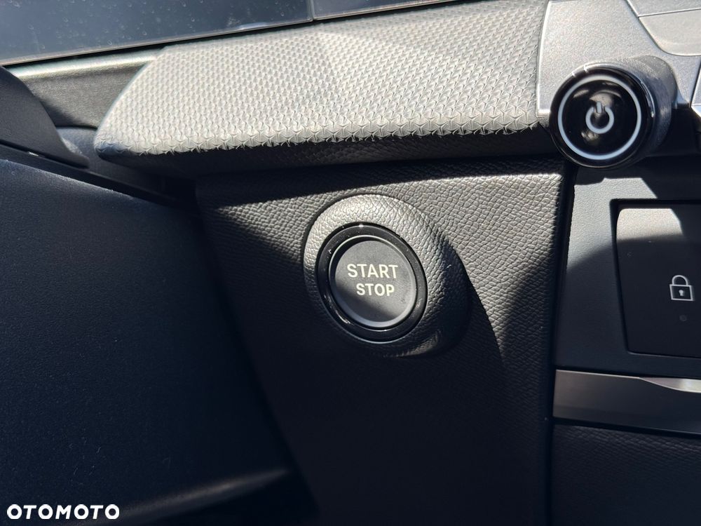 Opel Astra - 16