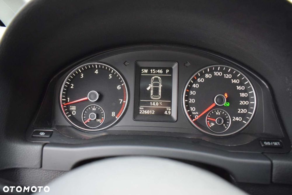 Volkswagen Golf Plus - 27