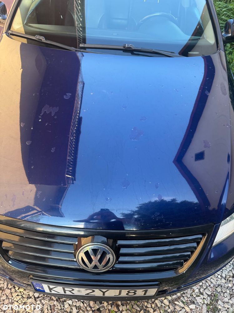 Volkswagen Passat - 11