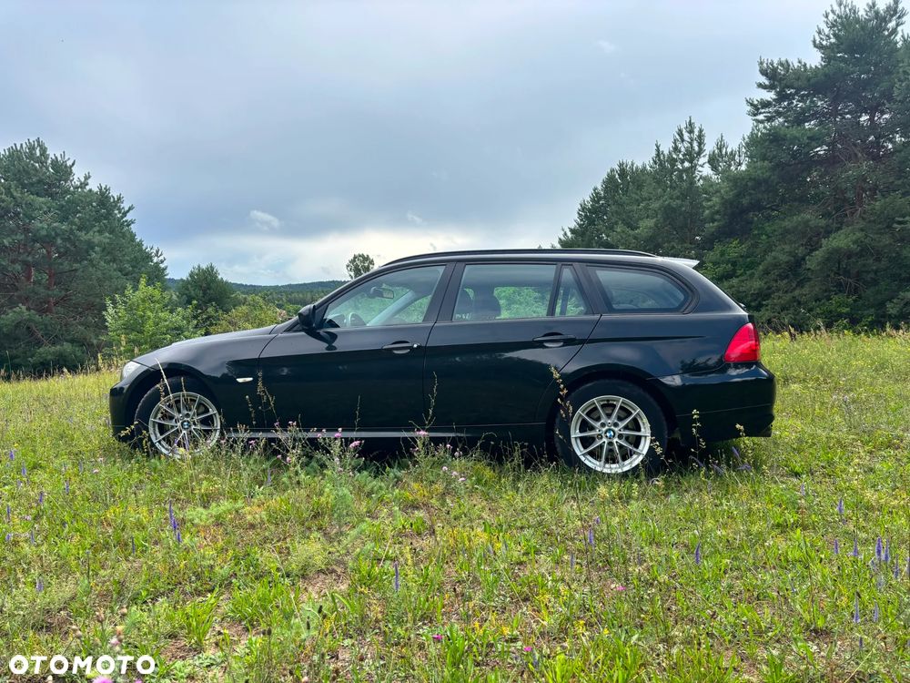 BMW Seria 3 - 21