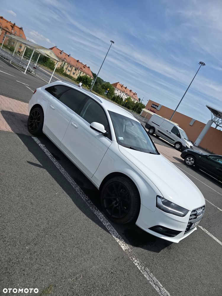 Audi A4 Avant 2.0 TDI quattro - 2