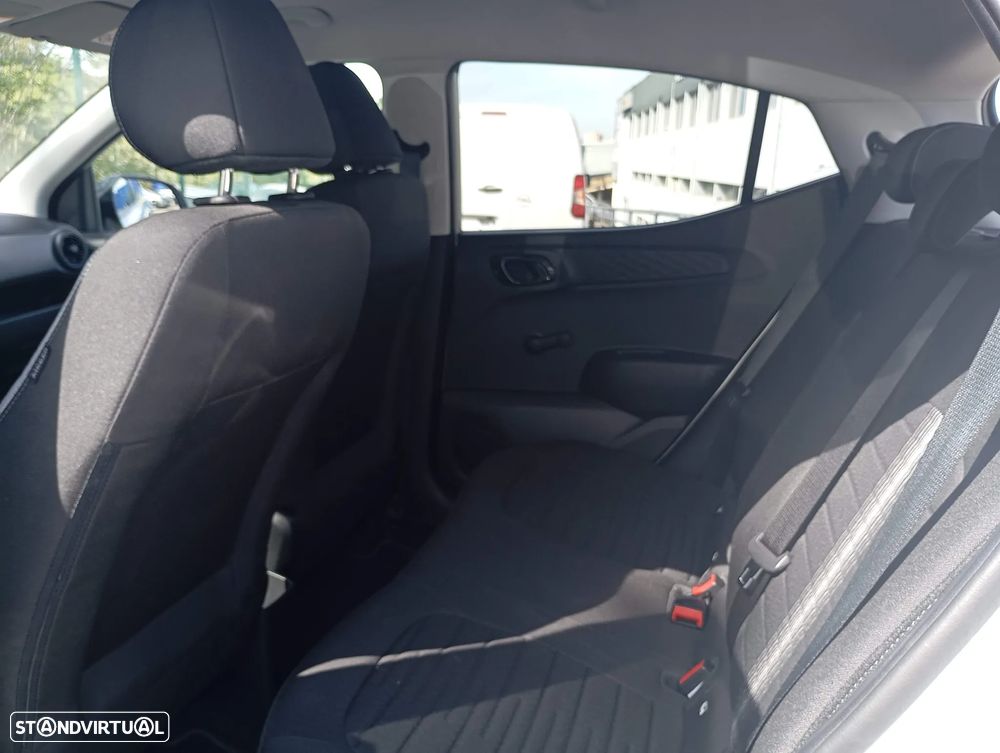 Hyundai i10 1.0 Comfort AMT - 5