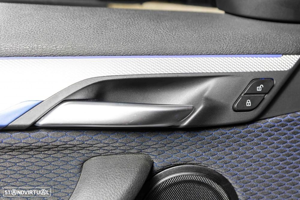 BMW X2 16 d sDrive Auto Pack M - 24