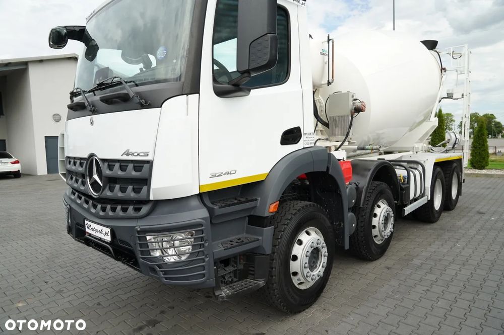 Mercedes-Benz AROCS 3240 / GRUSZKA 9M3 / 8x4 / BETONOMIESZARKA / OPONY 100% /  AUTOMAT - 9