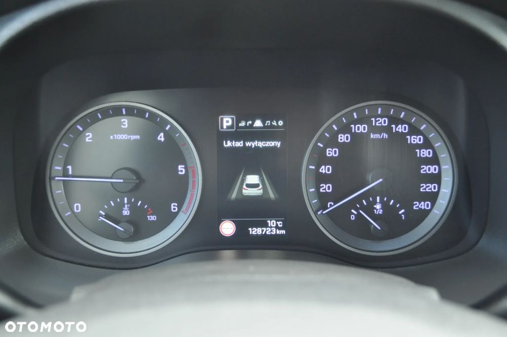 Hyundai Tucson 2.0 CRDI 4WD Automatik Premium - 28
