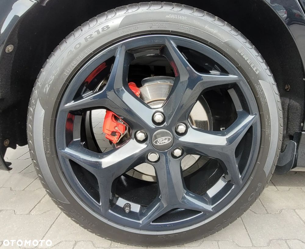 Ford Focus 1.5 EcoBoost STart-Stopp-System ST-LINE - 11