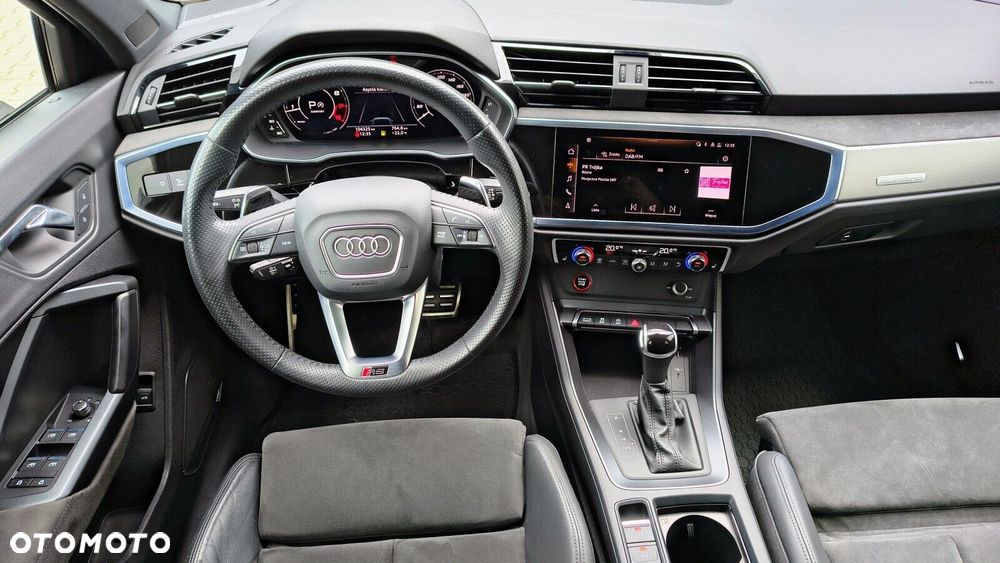 Audi RS Q3 Sportback - 33