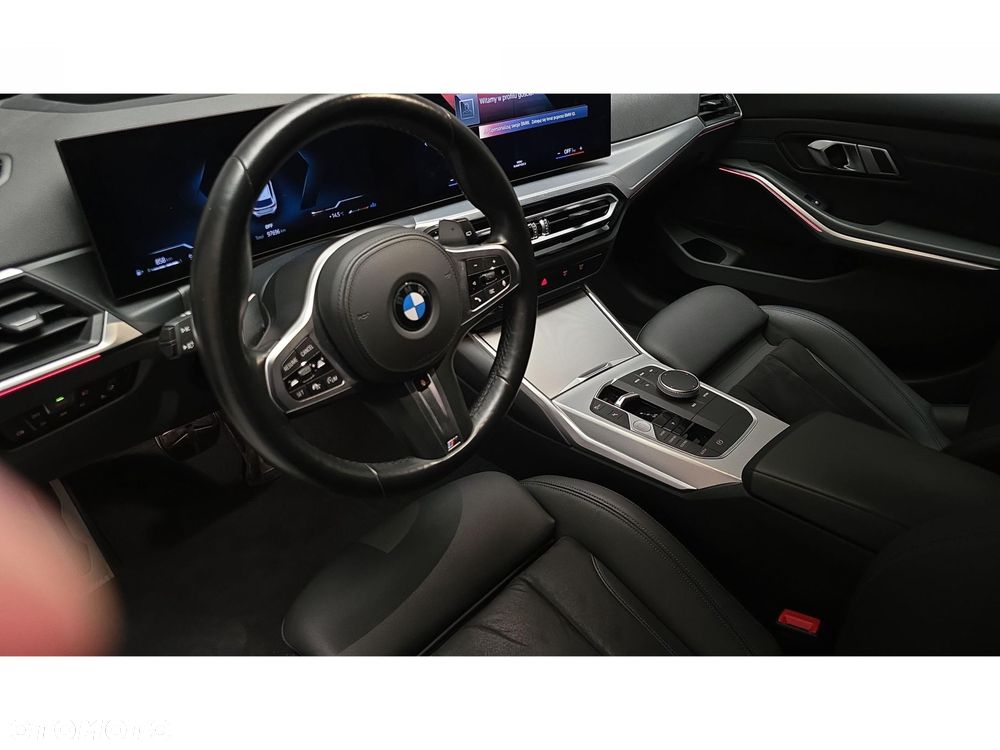 BMW Seria 3 320d xDrive M Sport sport - 16