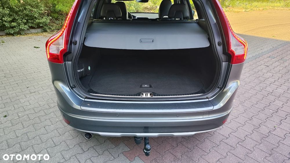 Volvo XC 60 D3 Summum - 9