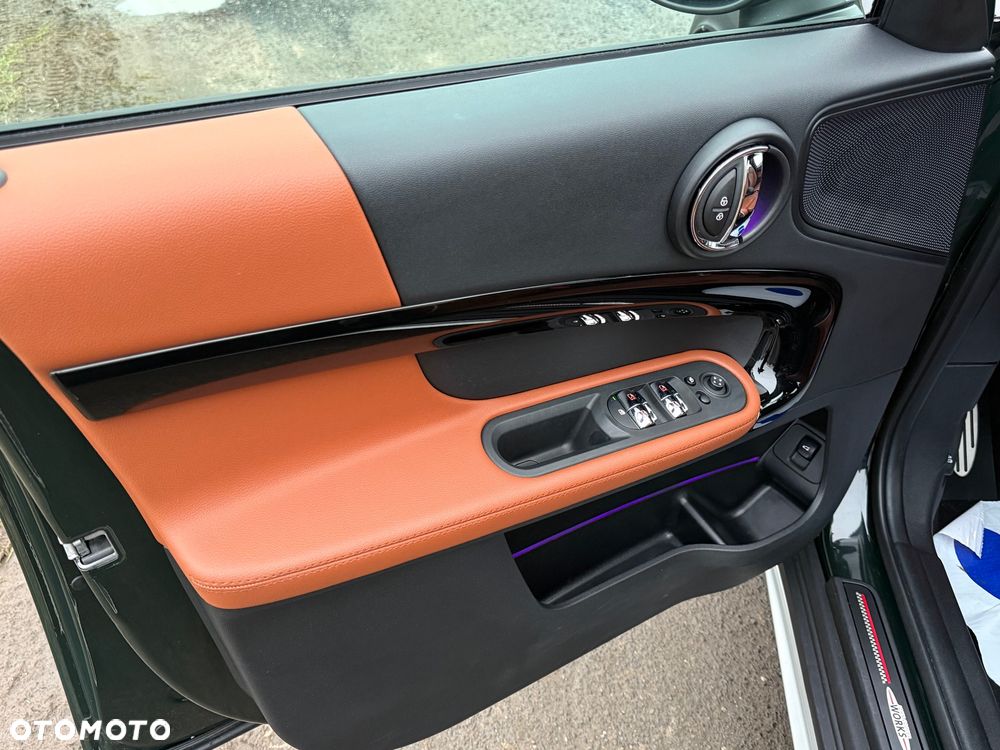 MINI John Cooper Works ALL4 sport - 15