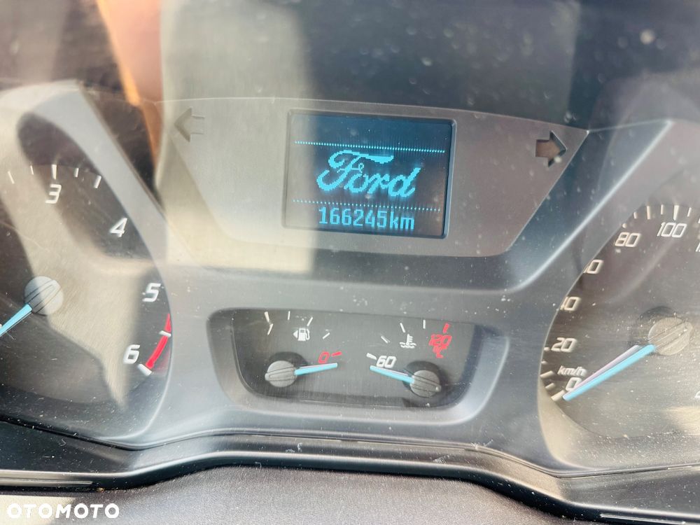 Ford Transit - 11
