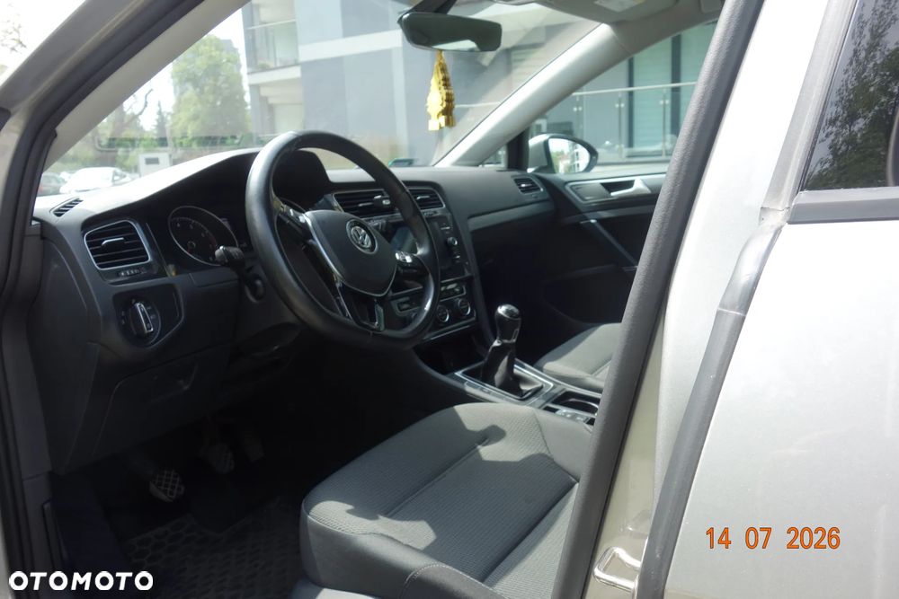 Volkswagen Golf 1.4 TSI BMT Comfortline - 11