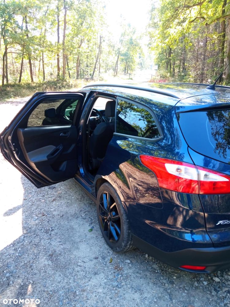 Ford Focus 1.6 TDCi DPF Champions Edition - 2