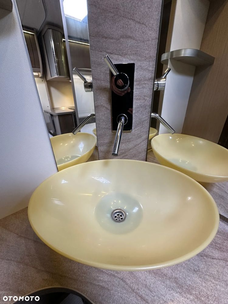 Burstner 460 TS AVERSO  z markizą kasetową THULE. GWARANCJA !!! - 36