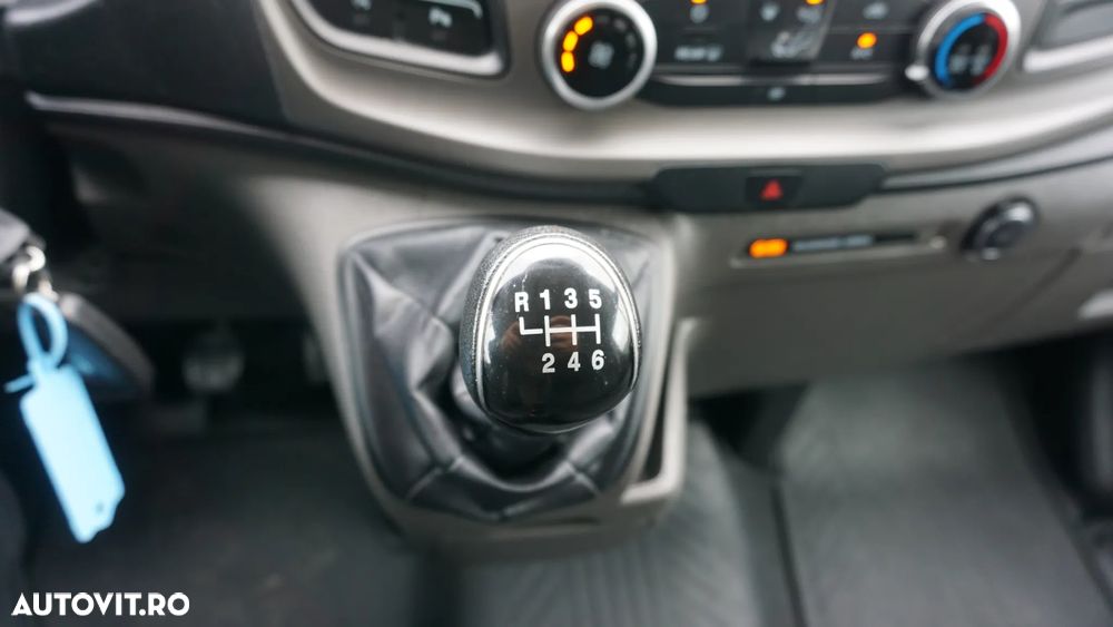 Ford Transit Custom - 22