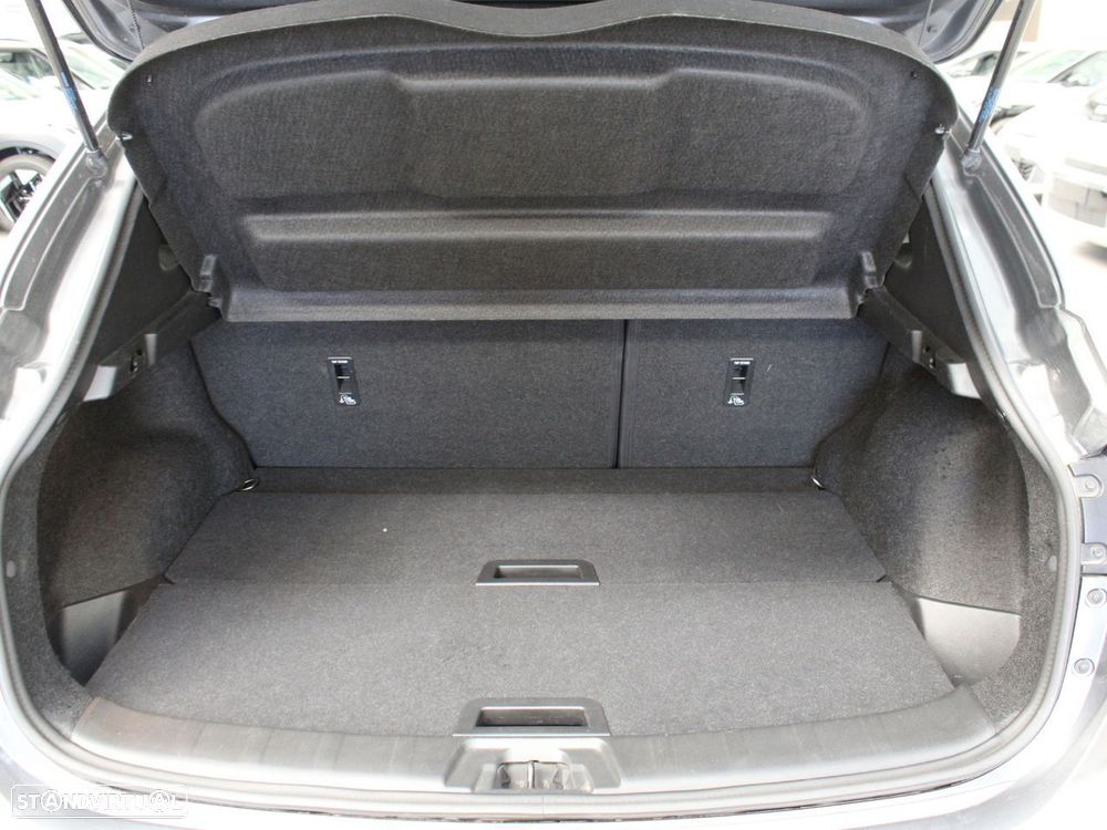 Nissan Qashqai 1.3 DIG-T Tekna - 19