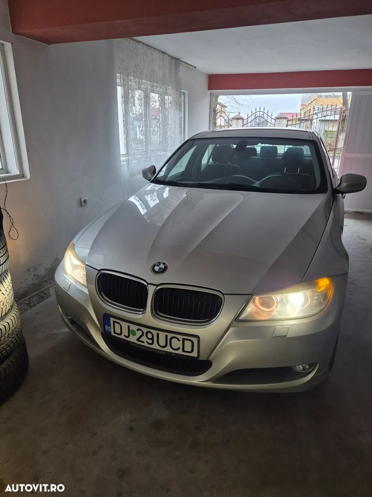 BMW Seria 3 318d - 8