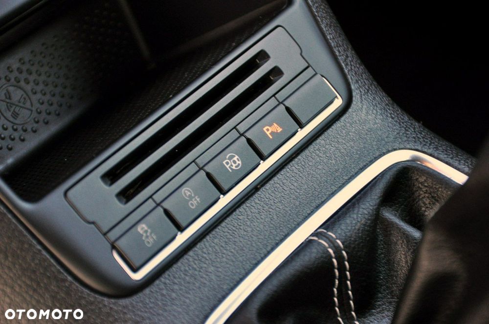 Volkswagen Tiguan - 36