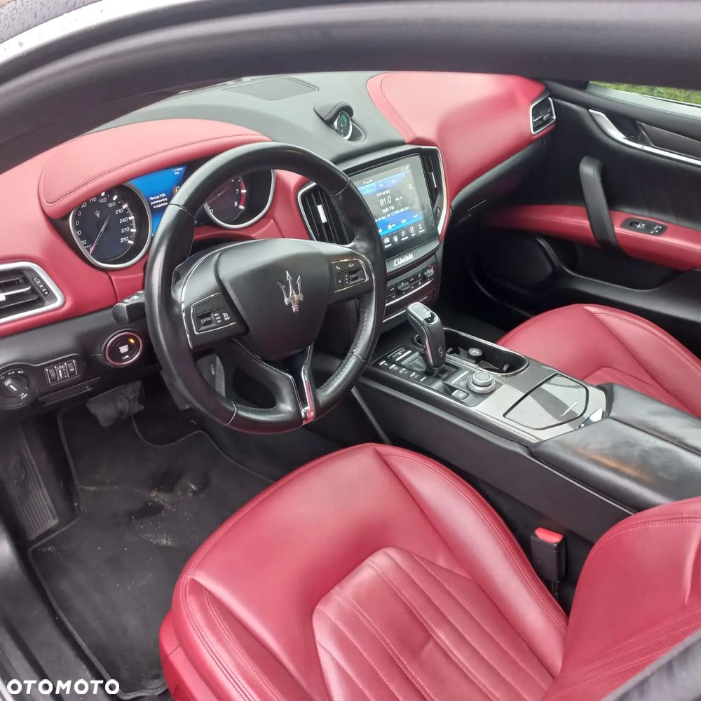 Maserati Ghibli S Q4 - 12