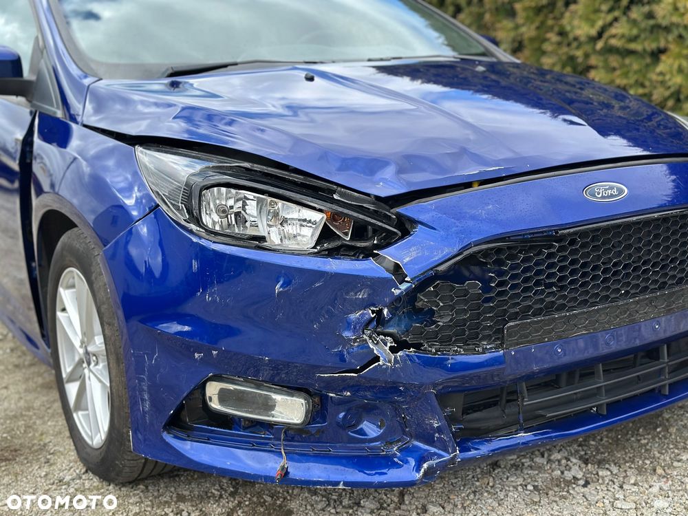 Ford Focus 2.0 EcoBoost ST mit Leder-Sport-Paket - 13