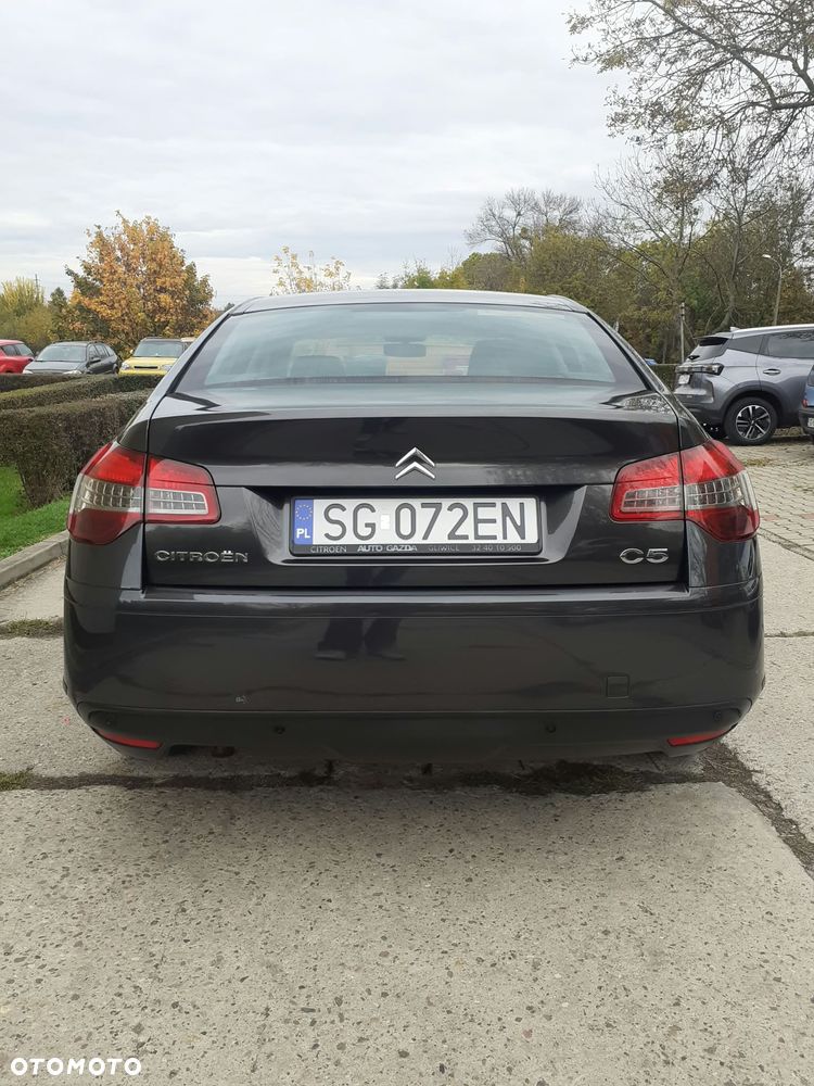 Citroen C5 2012 photo 2