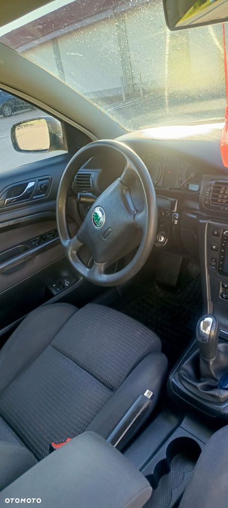 Skoda Superb 1.8T Comfort - 13