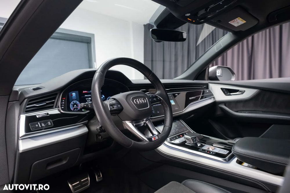 Audi Q8 - 22