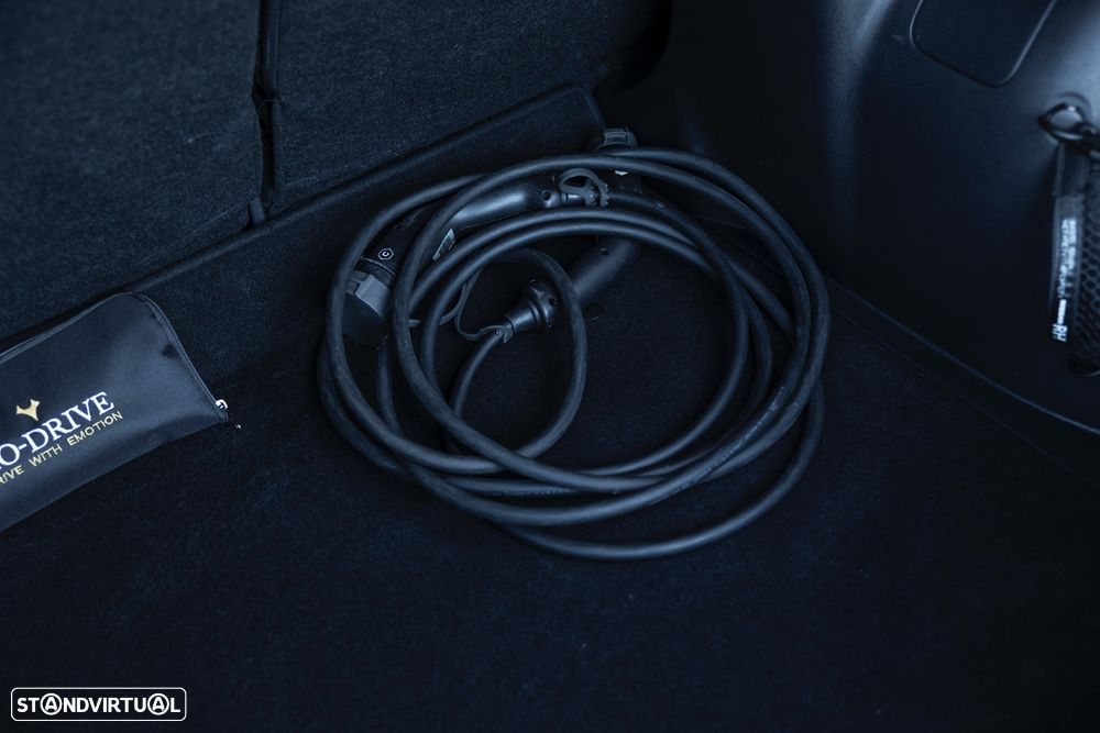 Nissan Leaf N-Connecta - 22