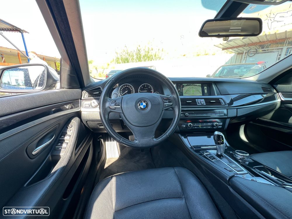 BMW 520 d Auto - 15