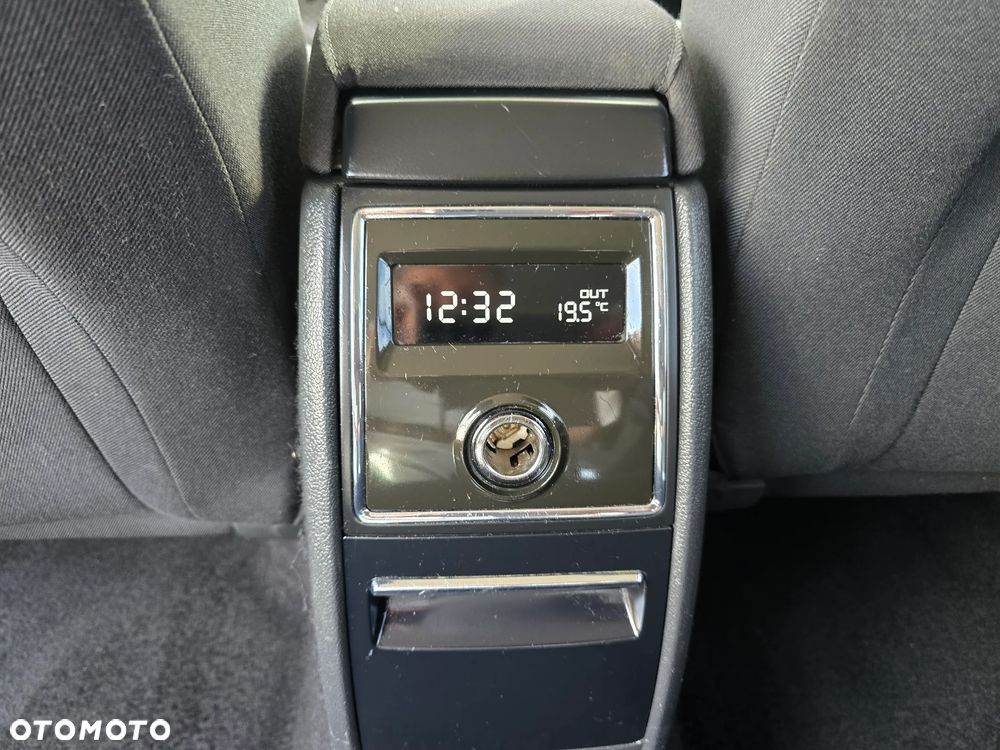 Skoda Superb - 16