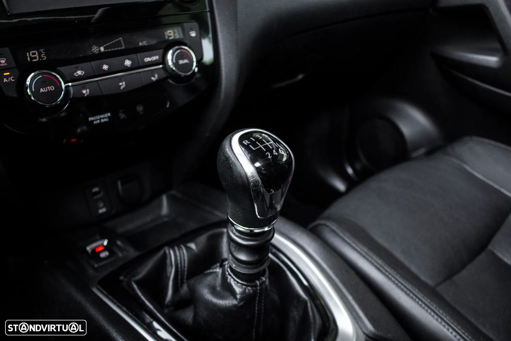 Nissan X-Trail 1.6 dCi N-Connecta - 19