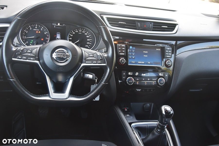 Nissan Qashqai 1.2 DIG-T N-Vision - 18
