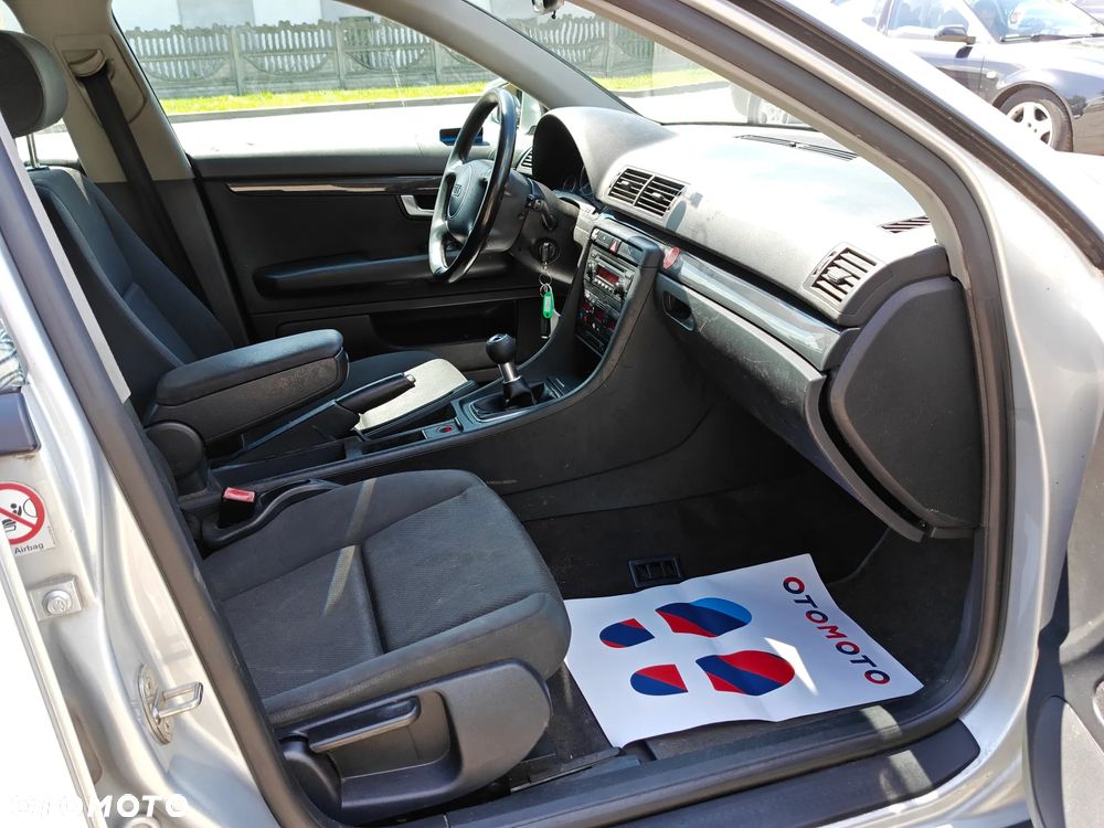 Audi A4 Limousine 1.6 - 8