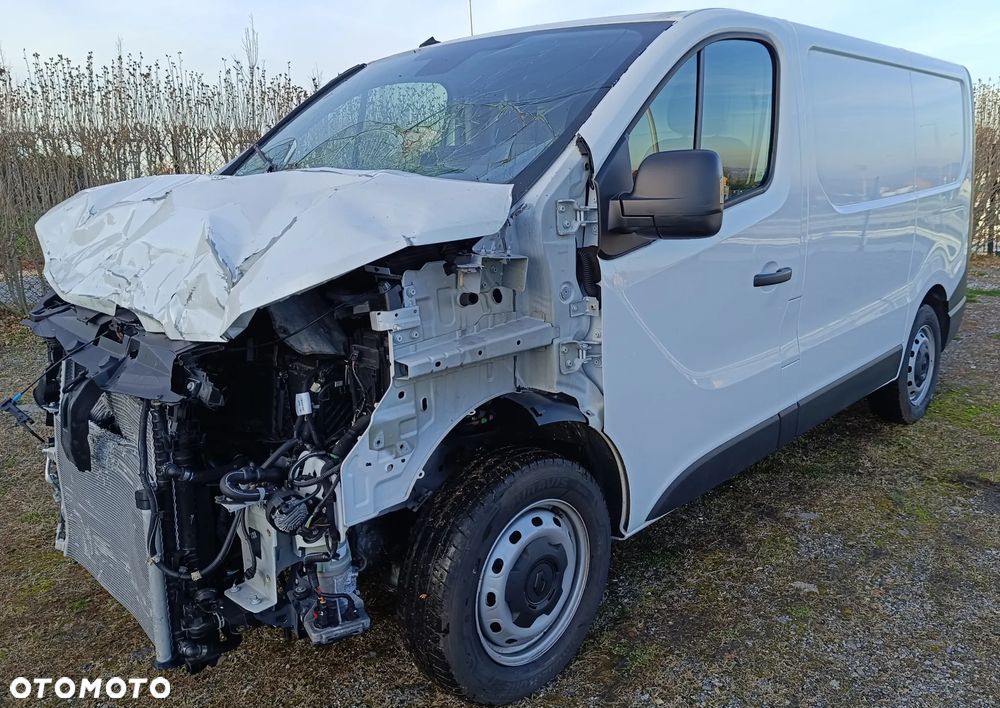 Renault TRAFIC - 8