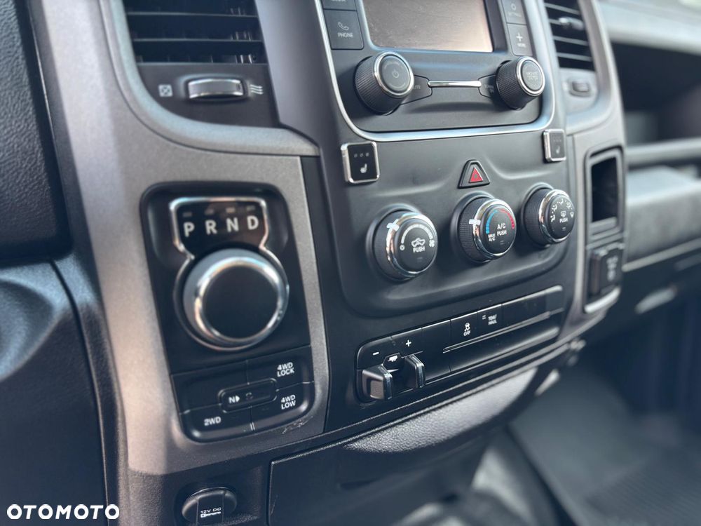 Dodge RAM - 33