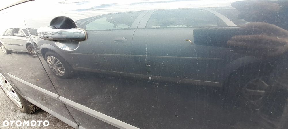 VOLVO V50 DRZWI PRAWY PRZÓD PRZEDNIE PRAWE KOMPLETNE 466-46 nr. 83/9 - 2