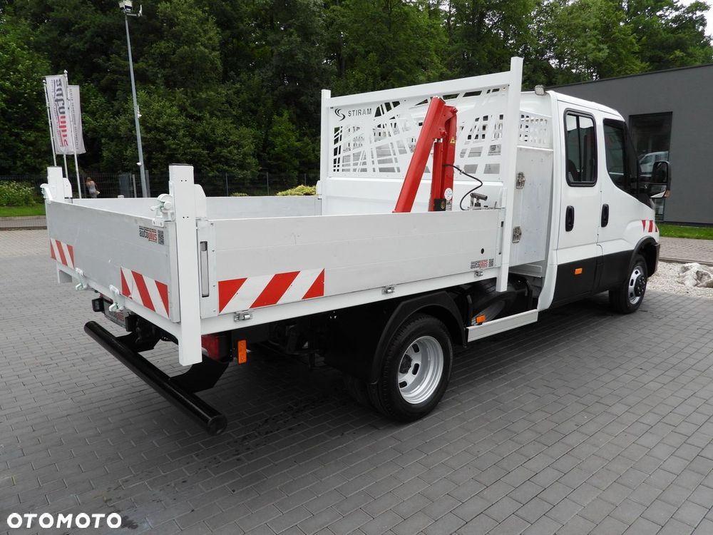 Iveco DAILY 35C16 WYWROTKA PODWÓJNA KABINA DOKA 6 MIEJSC TEMPOMAT NAWIGACJA BLIŹNIACZE KOŁA KLIMATYZACJA HDS - 14