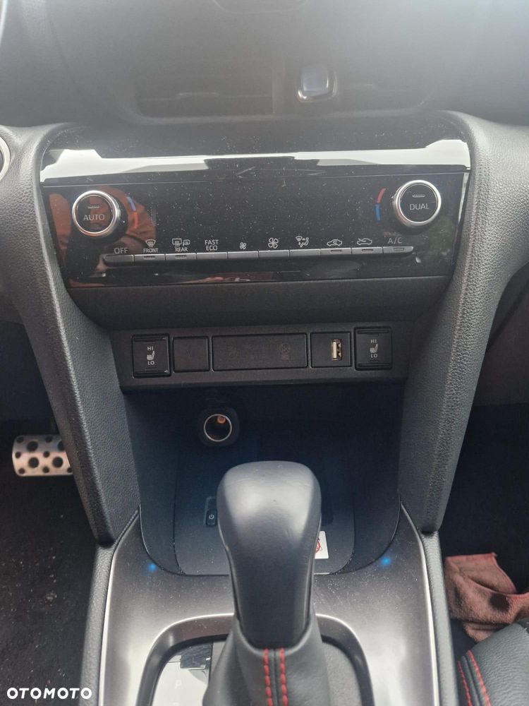 Toyota Yaris 1.5 VVT-i GR SPORT - 15